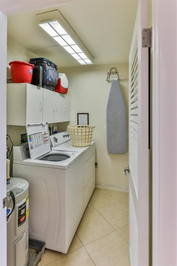 Compass Point 221 Apartment ซานิเบล ภายนอก รูปภาพ
